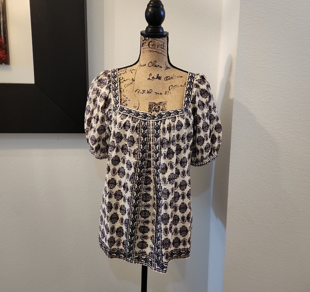 Max Studio Black and Cream Patterned Blouse
